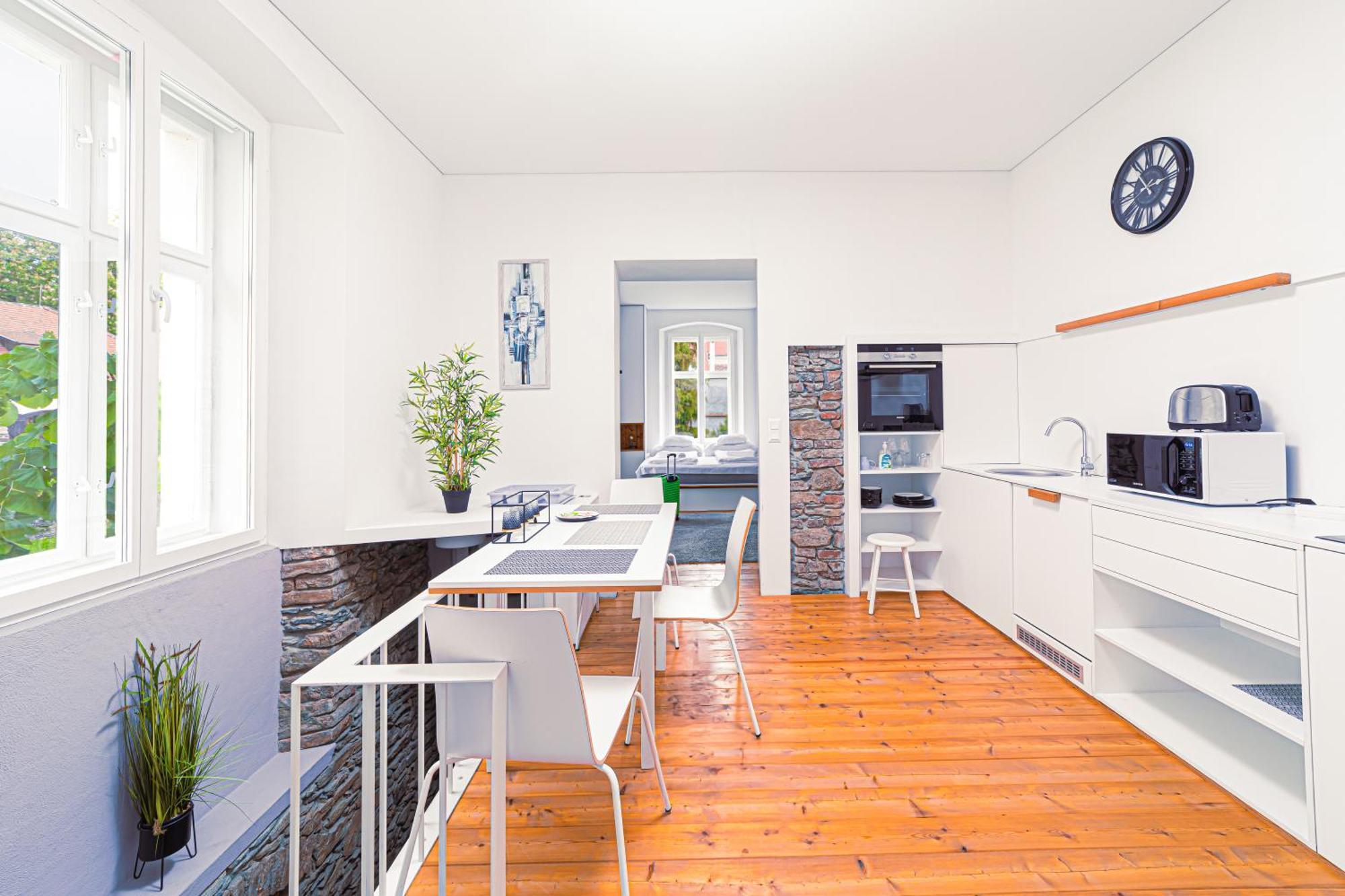 Apartament Komlo Apartman - Matyas Kőszeg Zewnętrze zdjęcie
